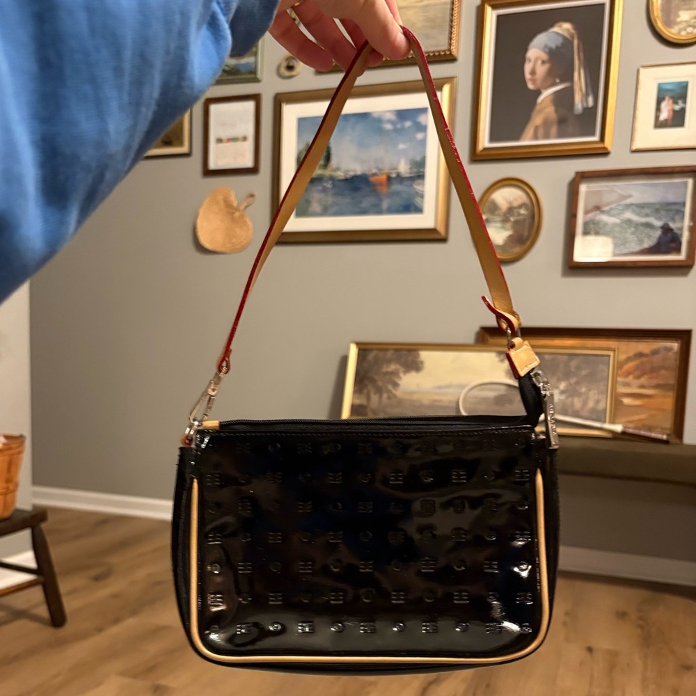 NWOT Arcadia Italian Patent Leather Black Shoulder/ Clutch Bag
